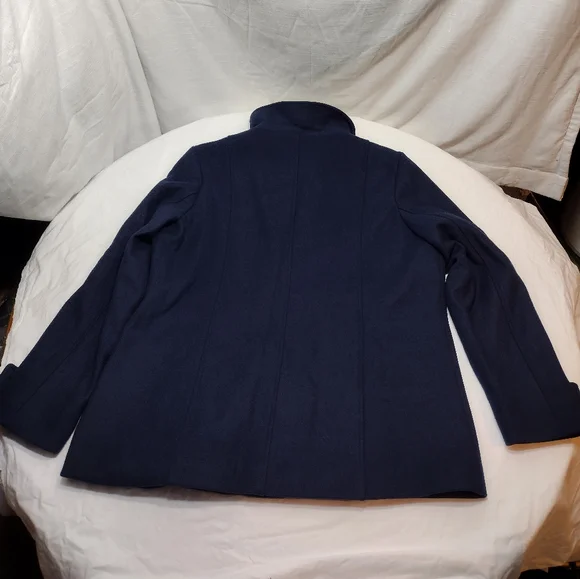 Haute Edition Navy Blue Wool Blend Peacoat With Oversized Scarf - Picture 5 of 12